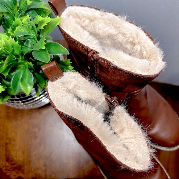 🎉HOST PICK🎉 Tan/Brown Faux Suede & Leather Heeled Boots - Picture 4 of 6